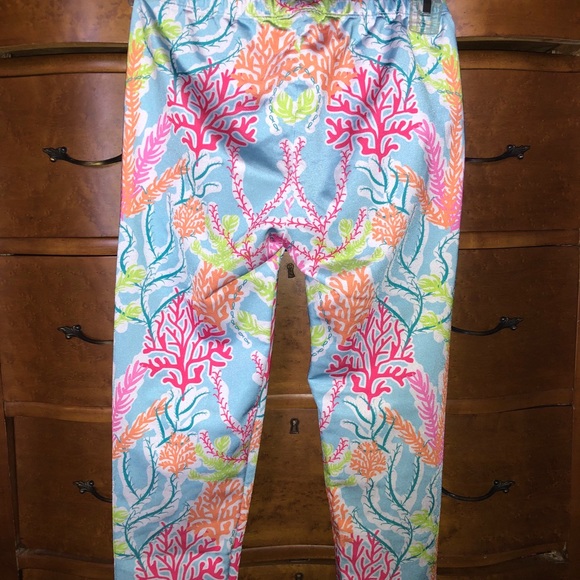 🚫sold Lilly Pulitzer leggings - Picture 2 of 3